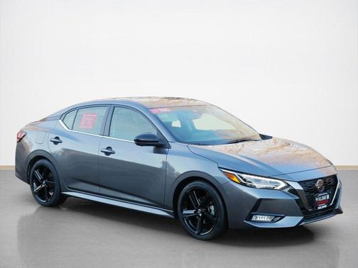2022 Nissan Sentra SR