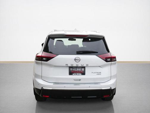 2024 Nissan Rogue Platinum