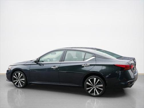 2022 Nissan Altima Platinum Intelligent AWD
