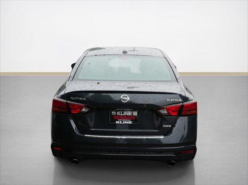 2022 Nissan Altima Platinum Intelligent AWD
