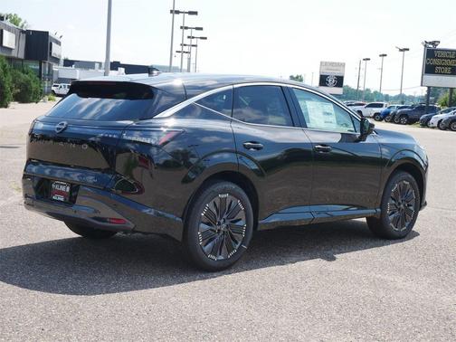 2025 Nissan Murano Platinum