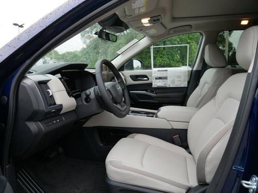 Deep Ocean Blue Pearl 2026 Nissan Pathfinder SL