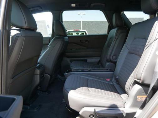 2025 Nissan Pathfinder Rock Creek 4WD