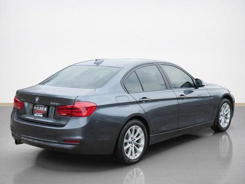 2016 BMW 320 i