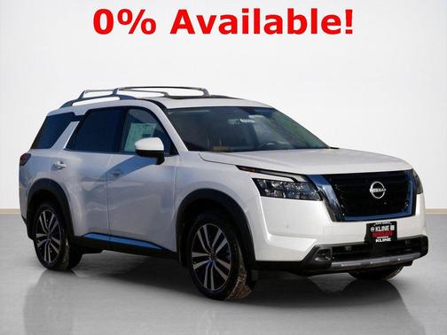 2025 Nissan Pathfinder Platinum 4WD