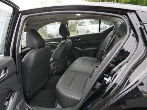 2025 Nissan Altima 2.5 SL