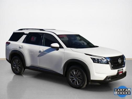 2025 Nissan Pathfinder SV 4WD