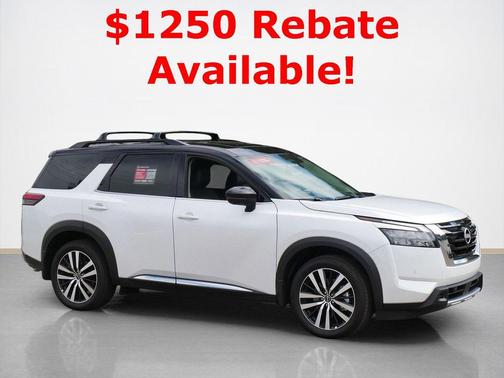 2025 Nissan Pathfinder Platinum 4WD
