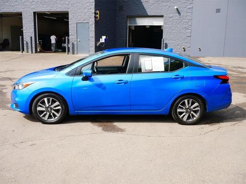 2020 Nissan Versa 1.6 SV