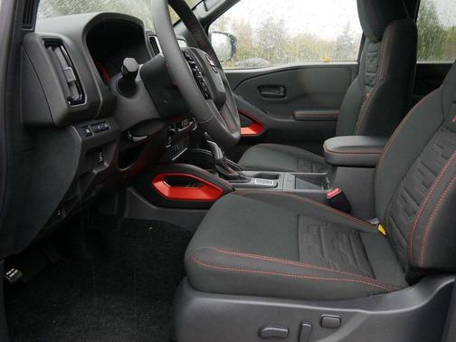 Boulder Gray Pearl 2026 Nissan Frontier PRO-4X