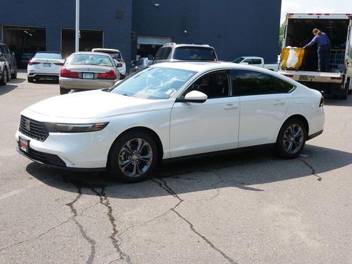 White 2024 Honda Accord EX