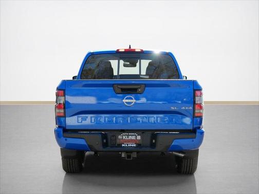 2025 Nissan Frontier SL