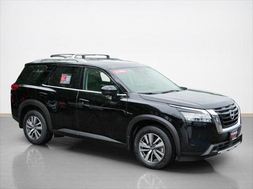 2024 Nissan Pathfinder SL 4WD
