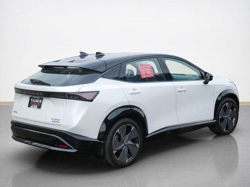 2024 Nissan ARIYA PLATINUM+