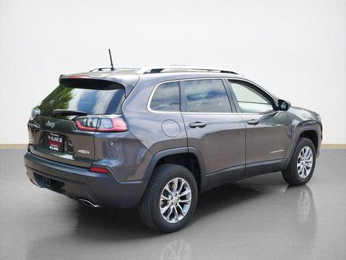 Granite Crystal Metallic Clearcoat 2021 Jeep Cherokee Latitude Lux