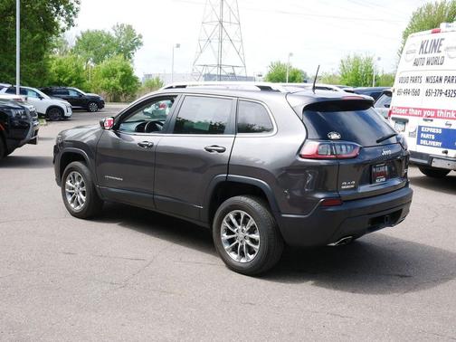 Granite Crystal Metallic Clearcoat 2021 Jeep Cherokee Latitude Lux