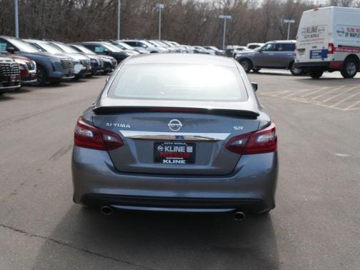 2017 Nissan Altima 2.5 SR