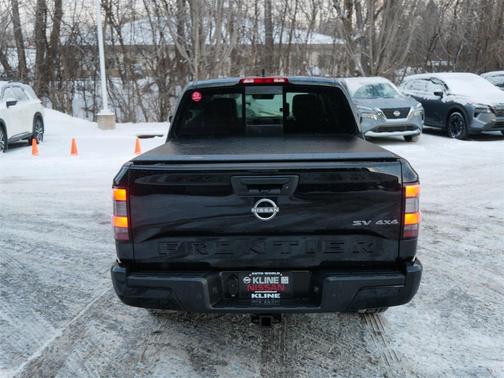 2023 Nissan Frontier SV