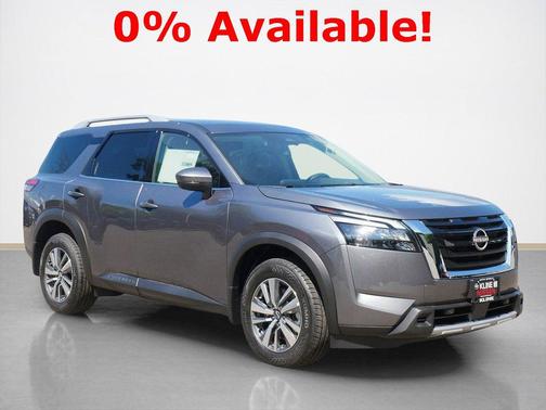 2025 Nissan Pathfinder SL 4WD