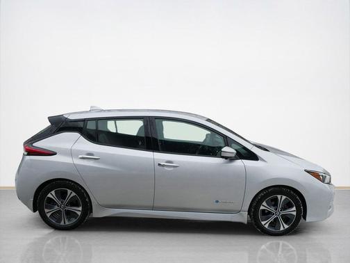 2019 Nissan Leaf SL