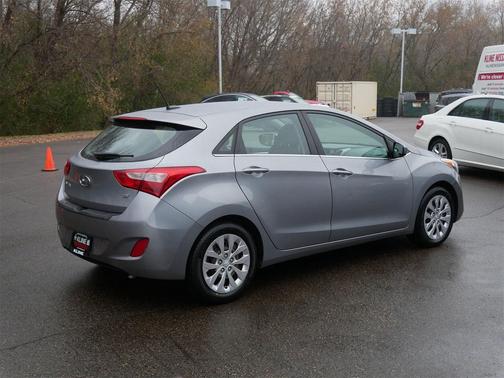 2016 Hyundai Elantra GT Base