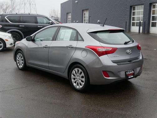 2016 Hyundai Elantra GT Base