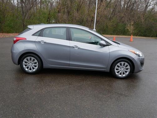 2016 Hyundai Elantra GT Base