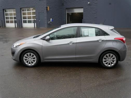 2016 Hyundai Elantra GT Base