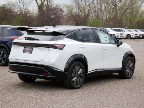 2025 Nissan ARIYA EVOLVE+
