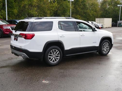 2019 GMC Acadia SLE-2