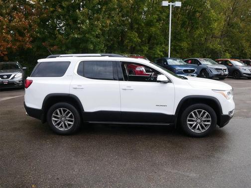 2019 GMC Acadia SLE-2