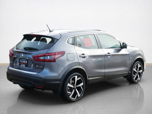 2022 Nissan Rogue Sport SL