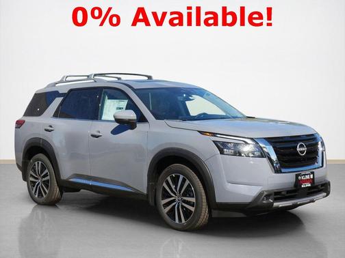 2025 Nissan Pathfinder Platinum 4WD