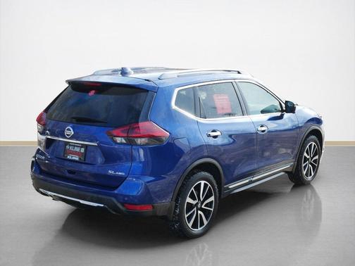 2020 Nissan Rogue SL