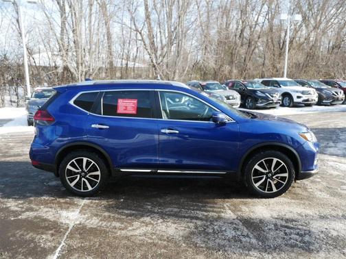 2020 Nissan Rogue SL