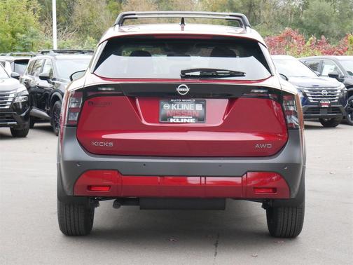 2026 Nissan Kicks SV