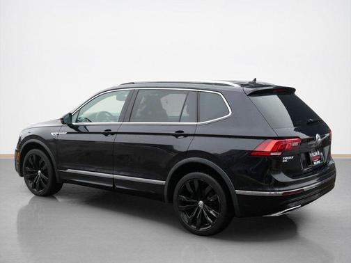 2020 Volkswagen Tiguan 2.0T SEL R-Line 4MOTION