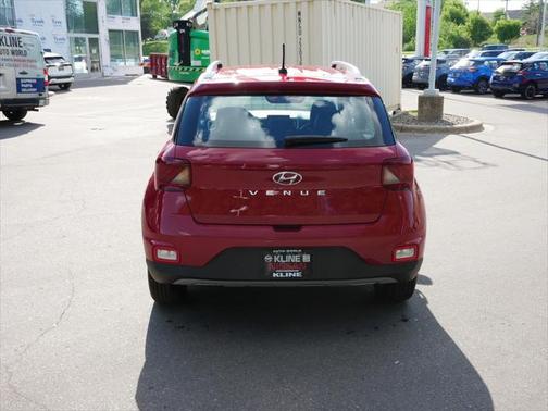 2023 Hyundai VENUE Limited