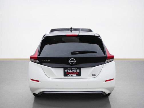 2024 Nissan Leaf SV PLUS