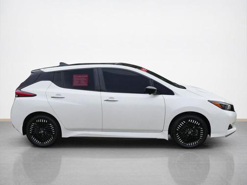 2024 Nissan Leaf SV PLUS