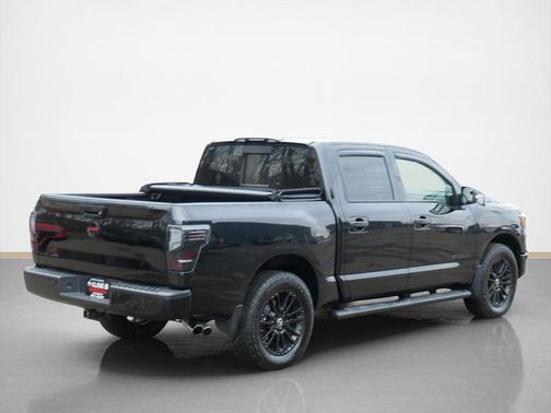 2019 Nissan Titan SV