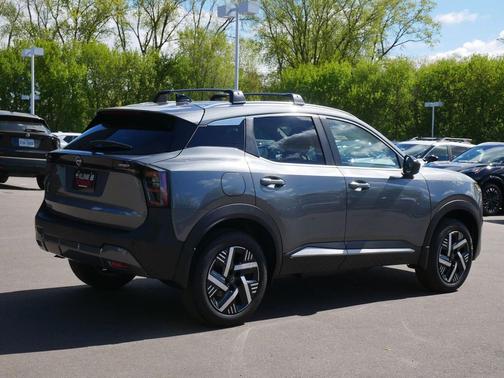 Gun Metallic 2026 Nissan Kicks SV