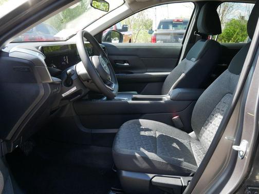 Gun Metallic 2026 Nissan Kicks SV
