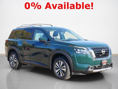 2025 Nissan Pathfinder SL 4WD