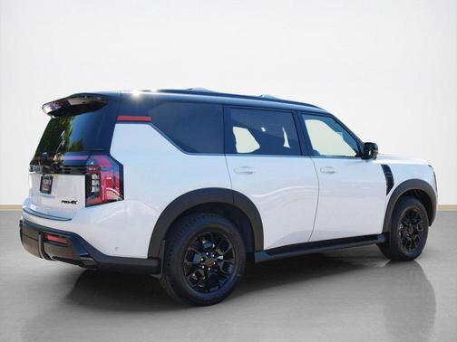 2025 Nissan Armada PRO-4X 4WD