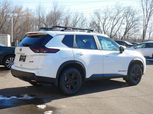 2026 Nissan Rogue Rock Creek