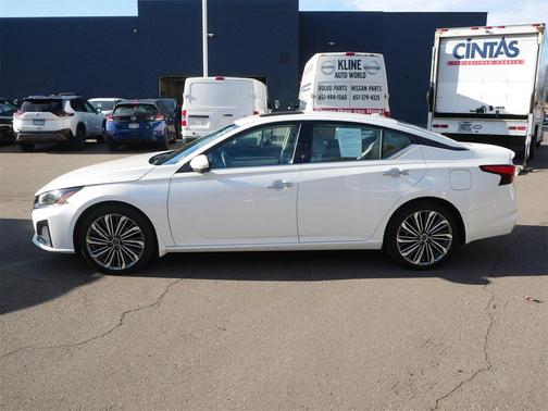 2024 Nissan Altima 2.5 SL