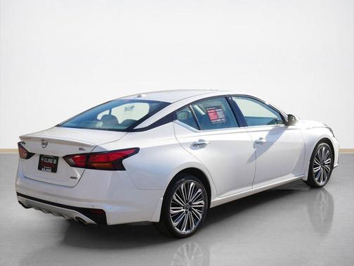 2024 Nissan Altima 2.5 SL