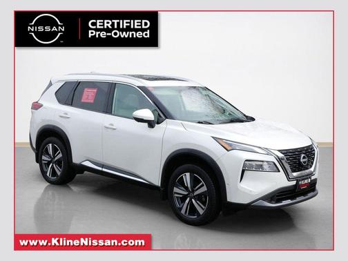 Pearl White Tricoat 2023 Nissan Rogue SL