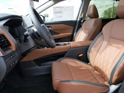 Super Black 2026 Nissan Rogue Platinum
